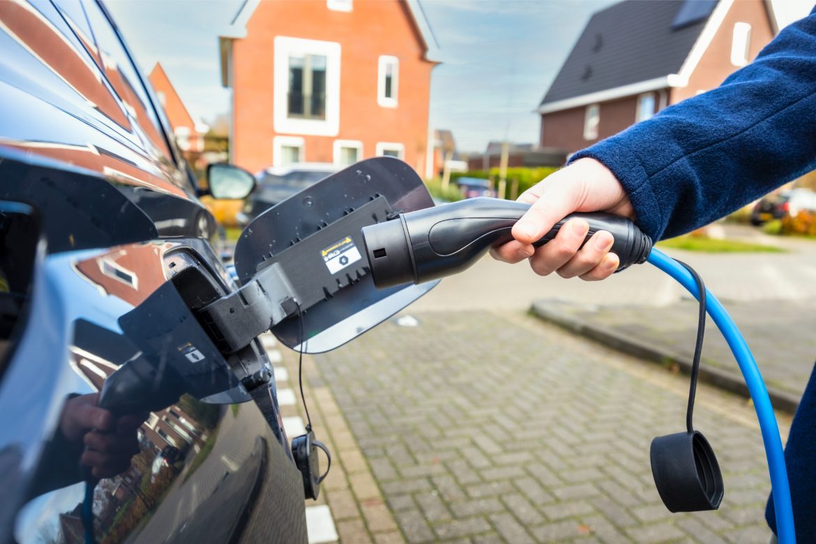 Hoe plan je een reis met een elektrische auto voor een naadloze reiservaring Hoe plan je een reis met een elektrische auto voor een naadloze reiservaring